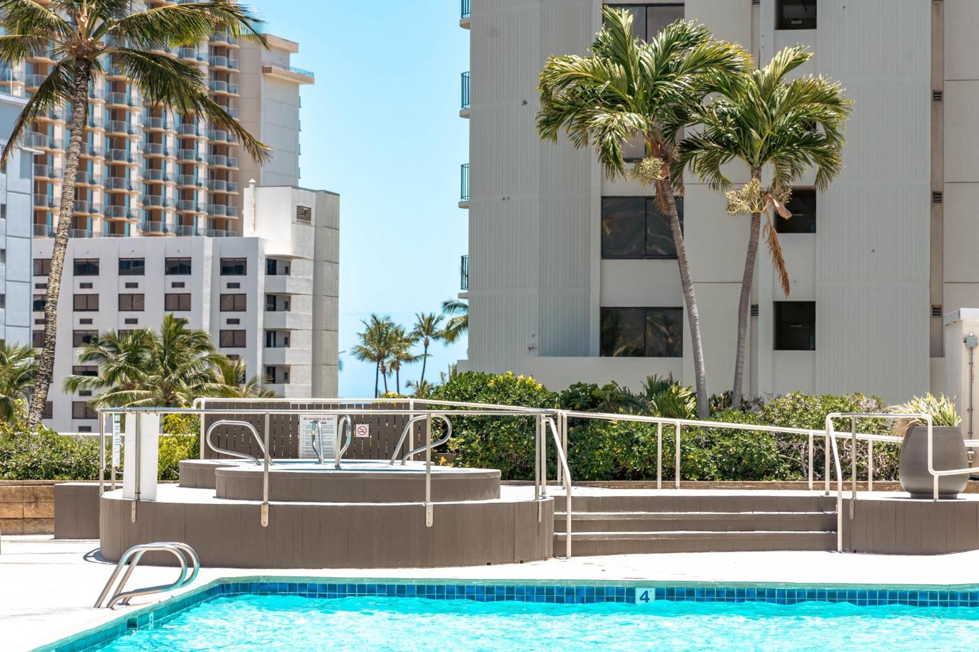Apartamento Tropical Retreat Near Waikiki With Parking *