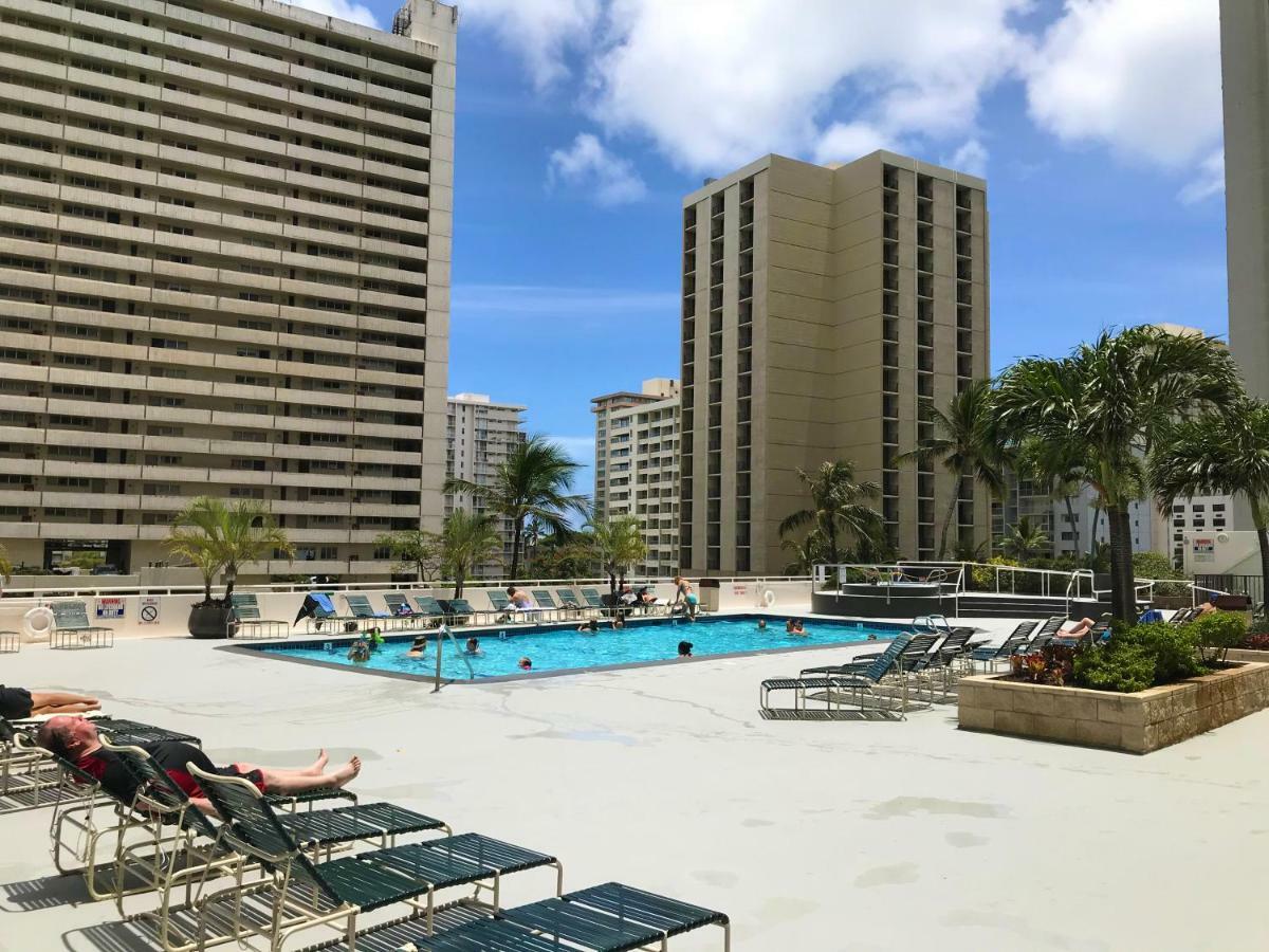 Tropical Retreat Near Waikiki With Parking Apartamento