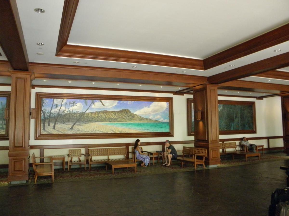 Tropical Retreat Near Waikiki With Parking Apartamento